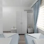 Tuna *