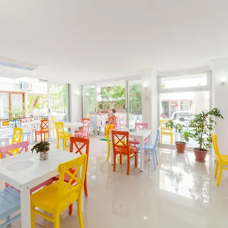 Ξενοδοχείο Tuna *